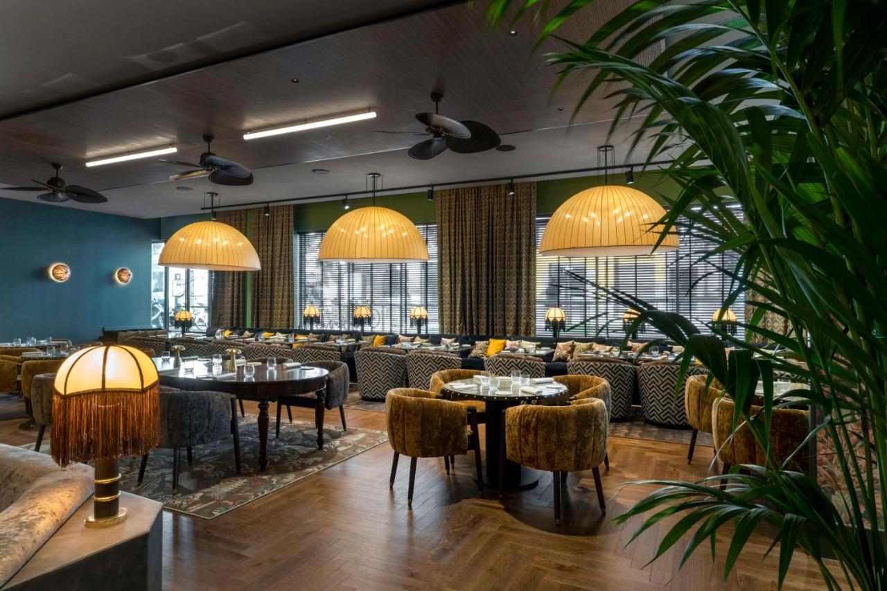 Radisson Collection Hotel, Santa Sofia Milan Exterior photo The restaurant at The Standard London